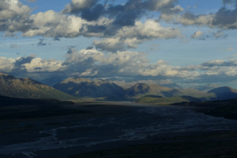 Much further south following much more rain.  Here, the middle Rakaia country around Glenfalloch, Manuka Point and Double Hill was at its beautiful best as a nor’ wester brewed.
