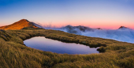 Dawn was another stunner and the weather had noticeably improved, boding well for the challenges of the day ahead.