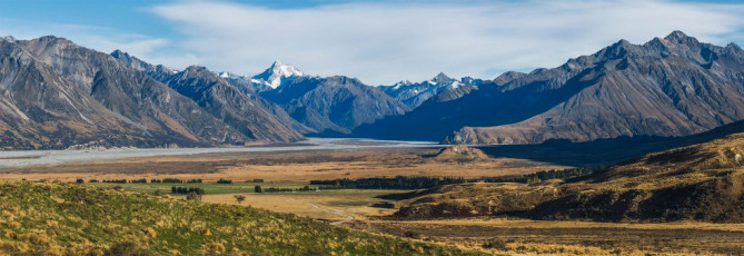 Our dawn departure from Christchurch in James’ Landcruiser was timed so we could reach our bivvy beneath Cloudy Peak before nightfall. About two hours’ drive got us to Erewhon Station, located in magnificent high country, also at the site of Edoras (of Lord of the Rings fame). From there James’ unfeasibly chunky tyres came into their own as we jolted our way across the mouth of the Clyde River into the Havelock. Due to the need to route find on our first foray this way, it took about an hour to reach our parking point. James doesn’t muck about though, so our return two days later only took half an hour. This image - on the approach to Erewhon Station.