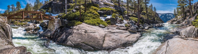 I’m not sure if ‘Jaws of death’ is the correct name for the point where Yosemite Creek becomes Yosemite Fall (right), but the name works for me. People, more than one, have actually been swept over it – just the thought utterly terrifies me.