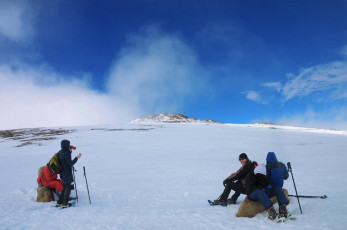 There is actually a metal grid platform running almost the entire way from the top of the lift to the base of Kosciuszko’s summit, but it was mostly covered by snow. So we kept an eye on the GPS as we plodded.
This image - at the location of Australia's highest toilet, but it was buried