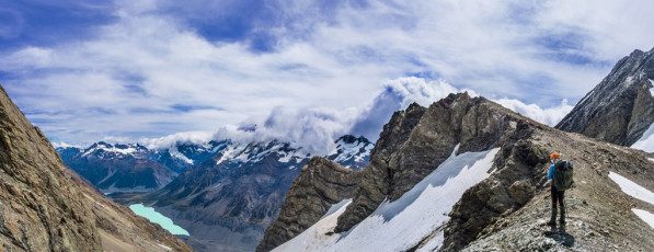 On the Pass at 2,121m, we knew we were in big mountain country. Back down our ascent route lay a panorama taking in the Sealy Range beyond Hooker Lake in the south, then the Main Divide, until Aoraki Mount Cook took over in the north.