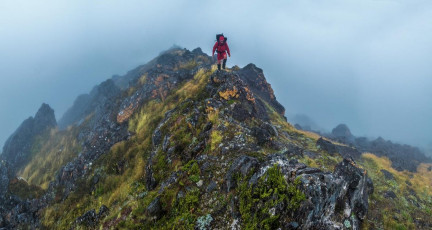 In very limited visibility it took us longer than expected to find our way across rugged, sometimes narrow and exposed ridge tops to the Biv. This image - Heading south west along the craggy ridge towards Brass Monkey Biv